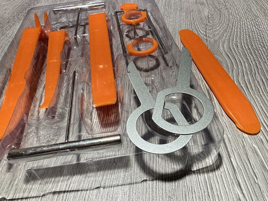 TRUSA Demontat Interior, Trusa 12 Piese Interior