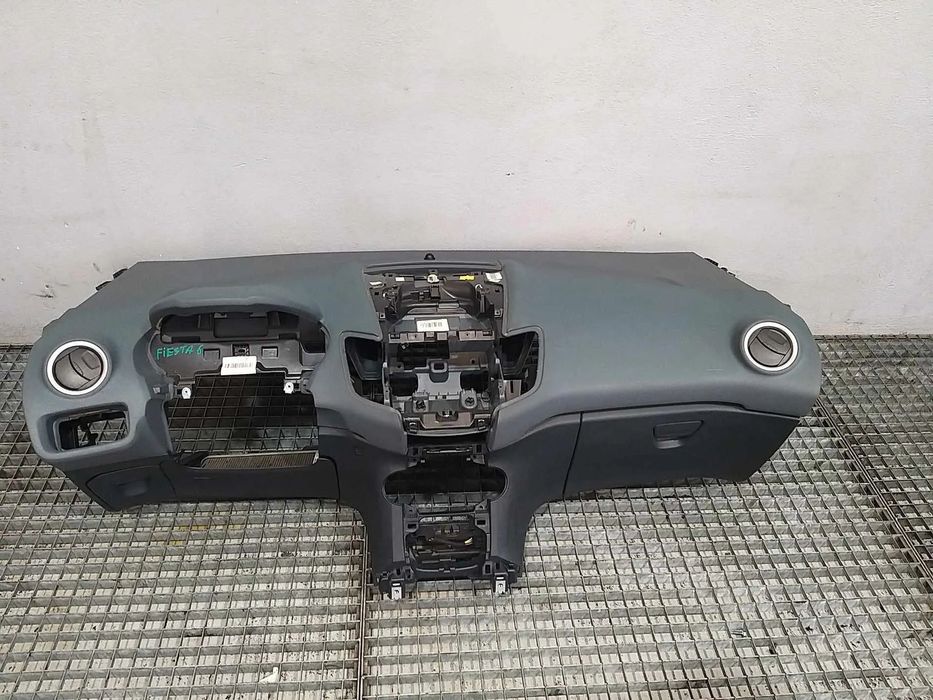 Plansa bord ford fiesta 6 8a61a04304cm1e3k