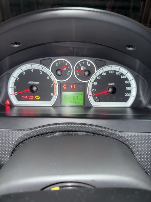 Nexia 3 2020 rangi oq srochna sotiladi