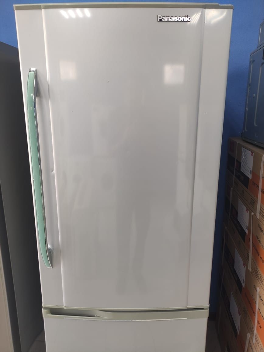 Продам Холодильник Панасоник