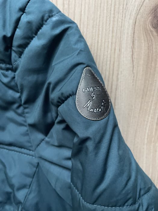 GUESS / дамско зимно яке 42/L