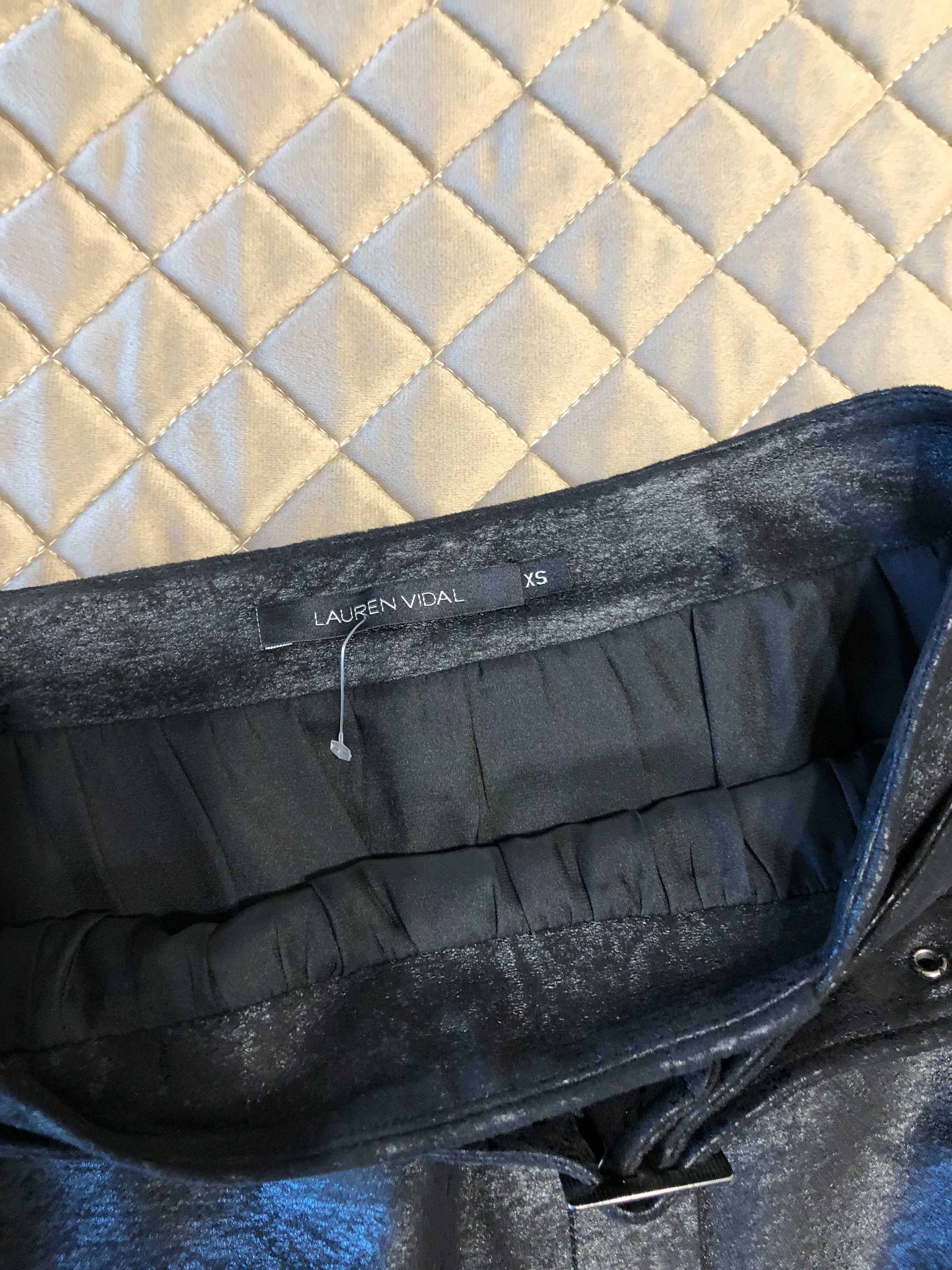 Fusta NOUA, imitatie piele intoarsa