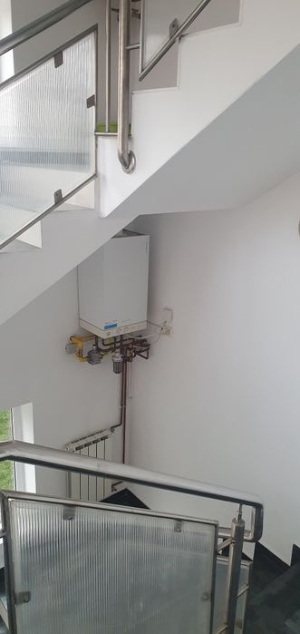 Închiriez vila zona Blascovici ( Balta verde)