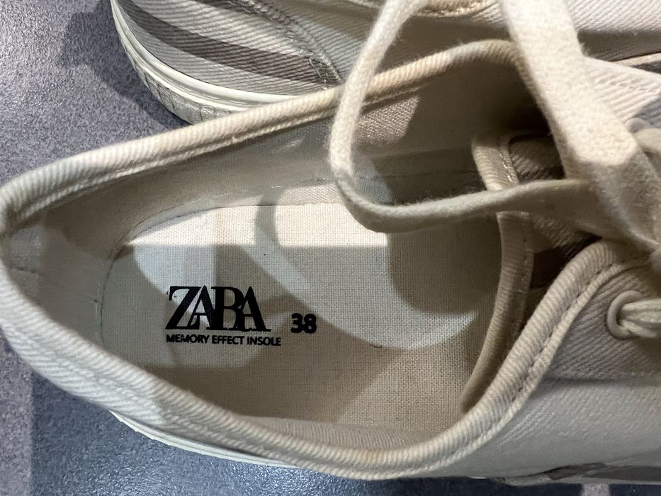 Платненки на ZARA