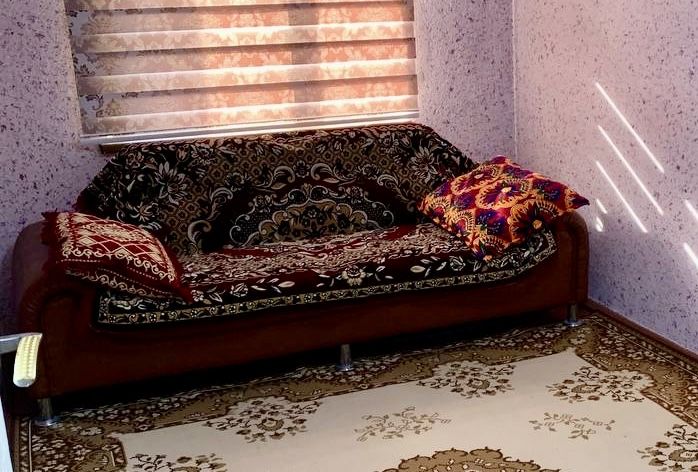 Продается диван, кресло для гостиной