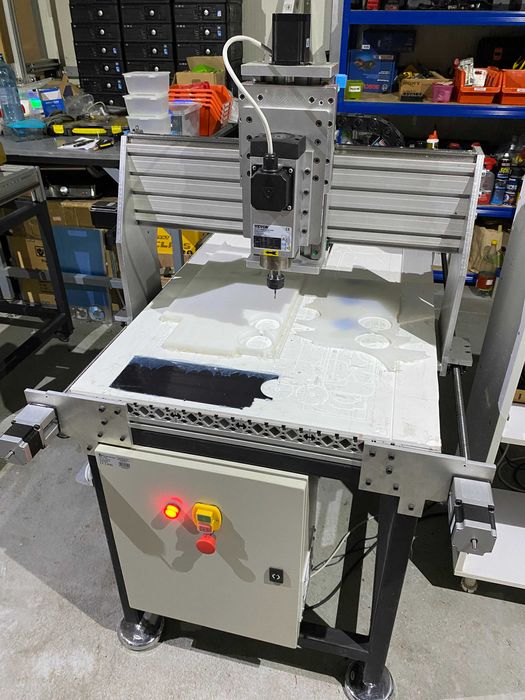 CNC Router Mach3 - motor frezare 2,2Kw, PACHET COMPLET (PC, monitor)