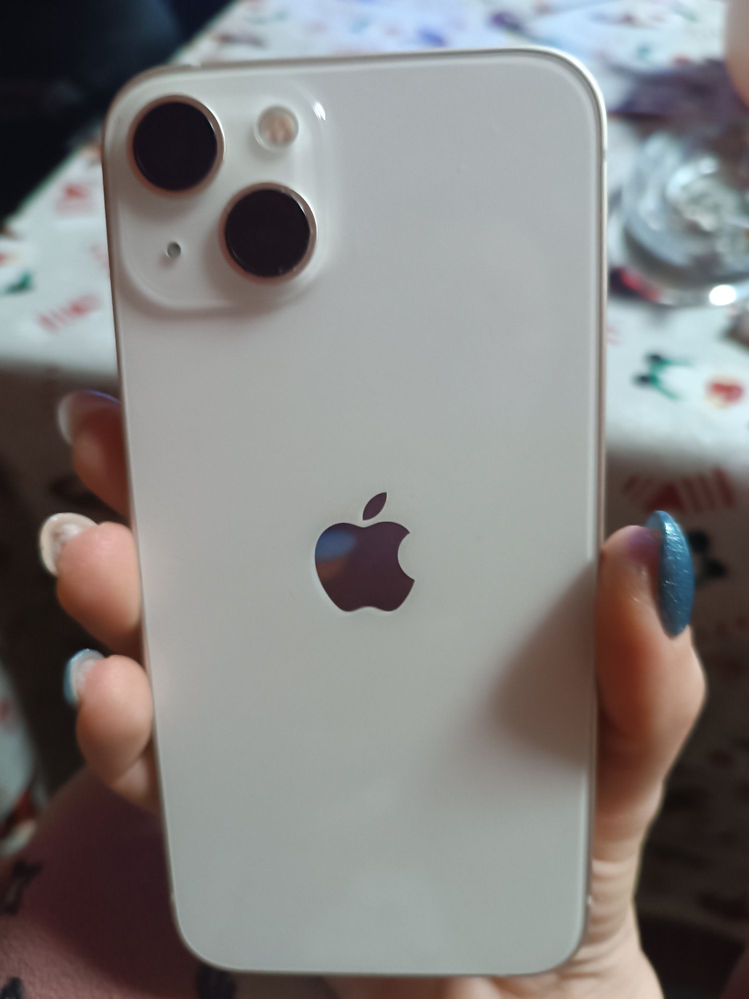 iPhone 13 без забележки