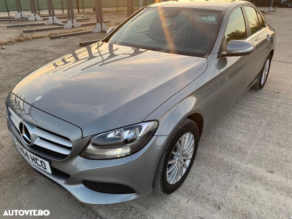 Dezmembrez mercedes c200 C220 c300 hybrid W205 EURO 6 4MATIC