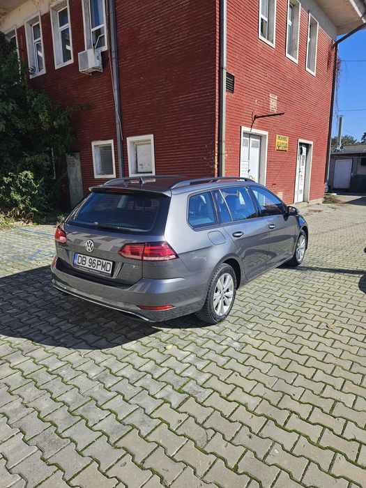 Vand Golf 7, an fabricație 2018, proprietar!