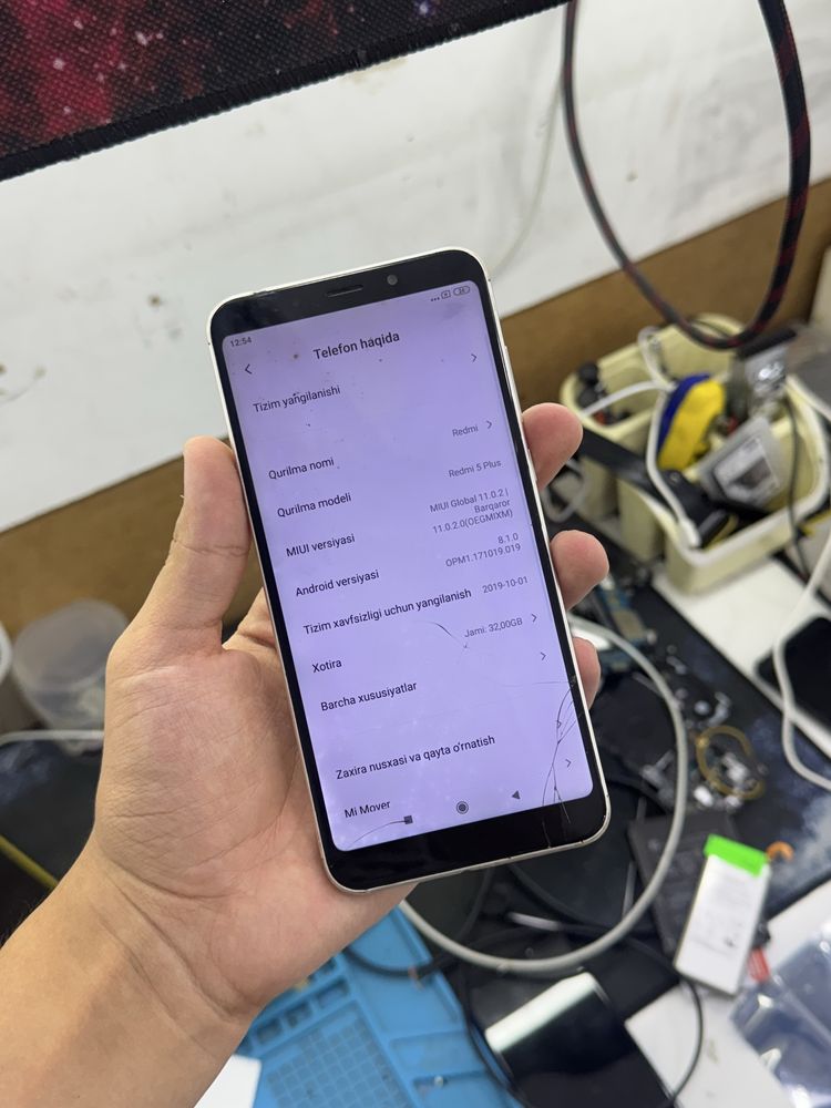 Redmi 5 Plus 32gb срочни сотилади