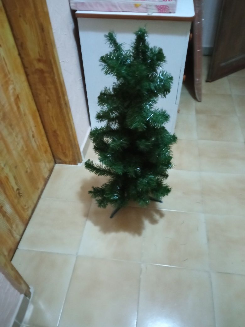 Изкуствено дърво елха