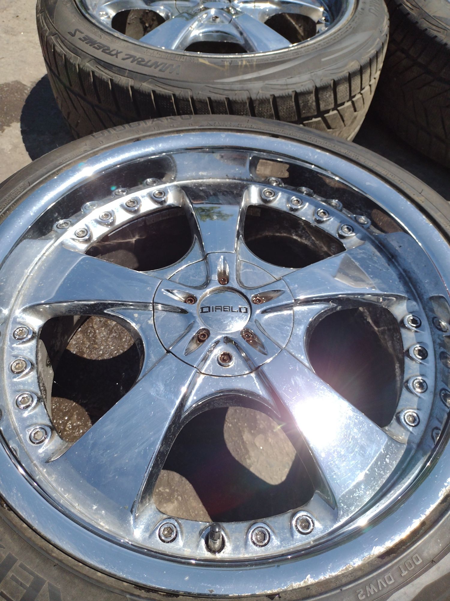 Diablo Delta Force 19-5x120+5x114.3 ET20 9j