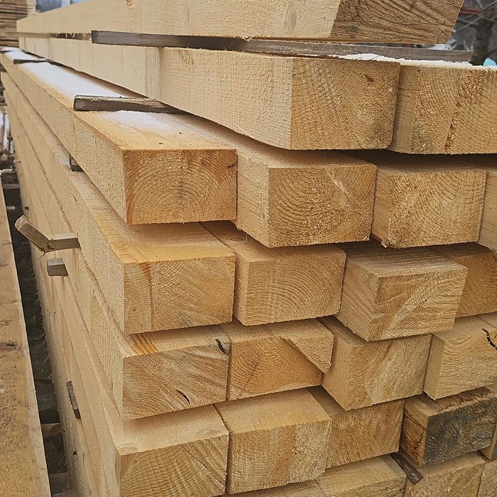 Material lemnos pentru construcții