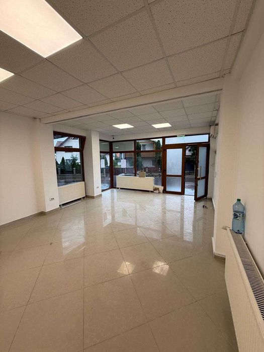 Spatiu comercial de inchiriat
