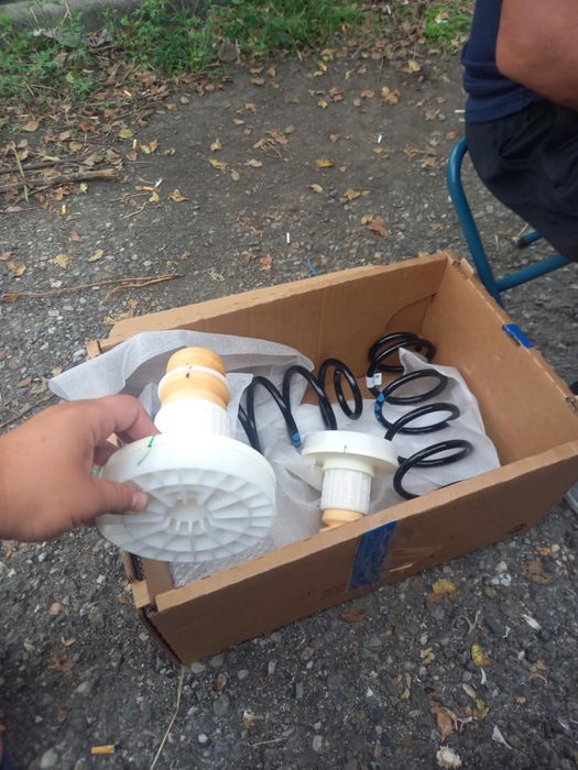 Arcuri Volkswagen Cady 2021 + suport tampoane