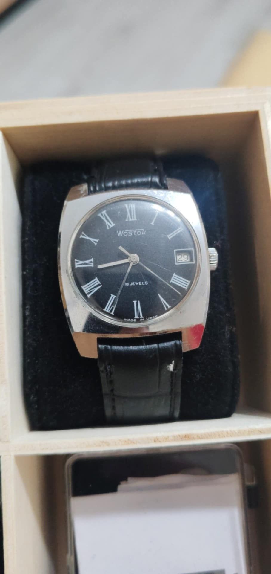 продавам мъжки часовник Wostok 18JEWELS