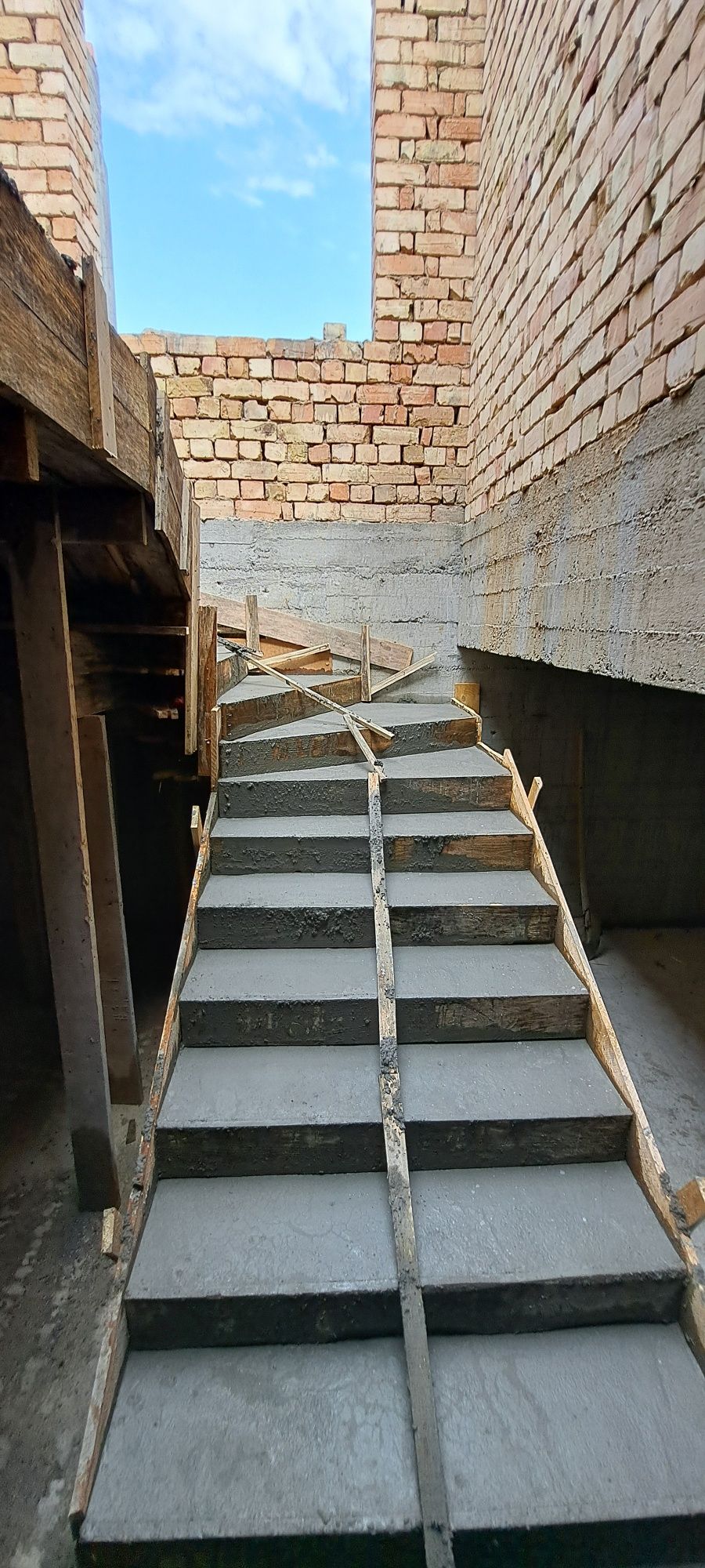Betondan zina yasaymiz toshkent bőylab xamyonbop narhlarda VA sifatlik