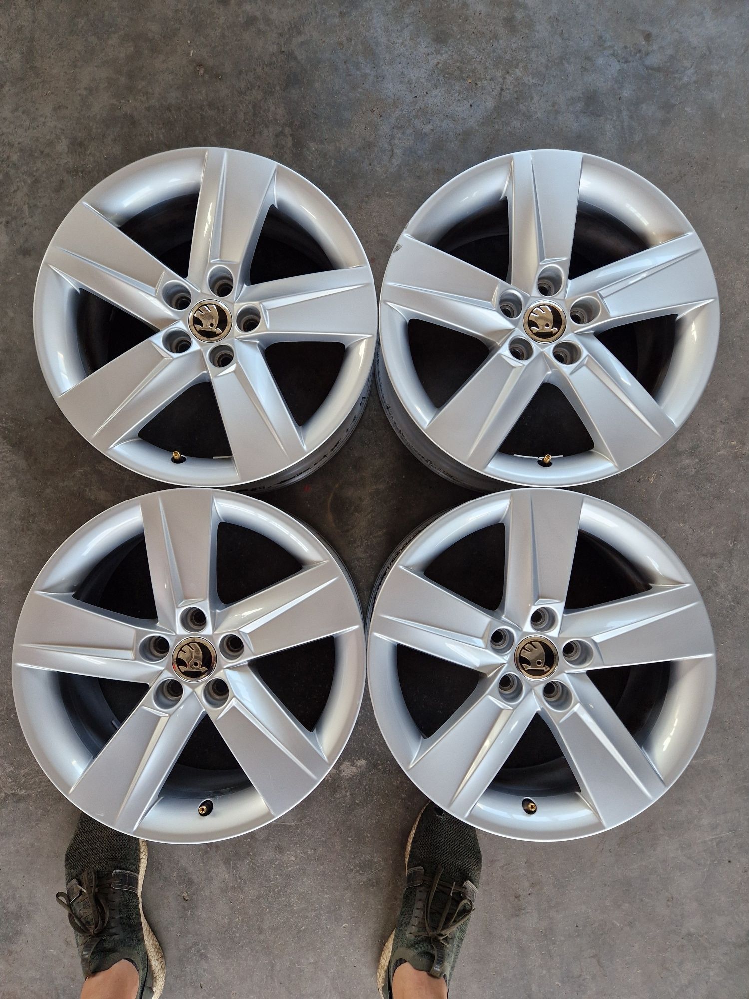 16 цола джанти 5x100 2016г. За SKODA-VW-AUDI-SEAT