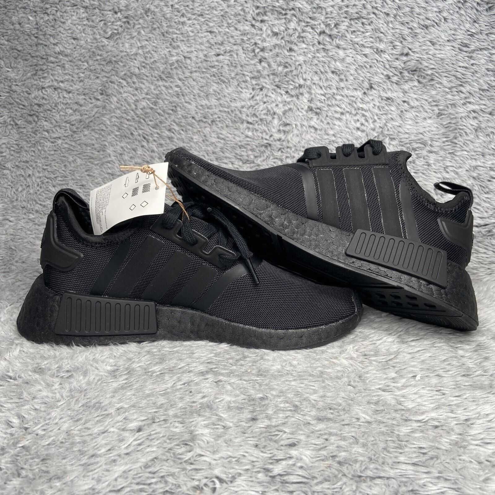 Оригинални маратонки * ADIDAS NMD R1 * EU 38 2/3