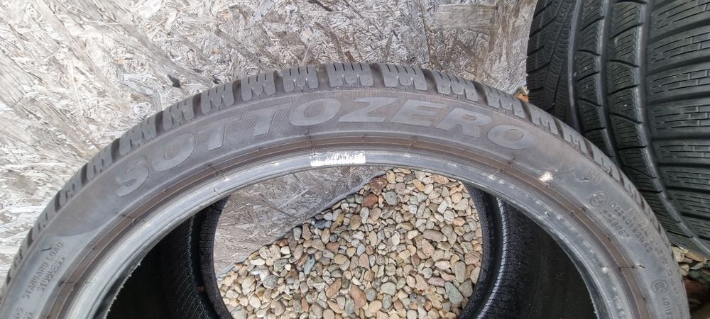 Anvelope Pirelli Sottozero Winter 240 serie2 295/30 R20 97V M+S