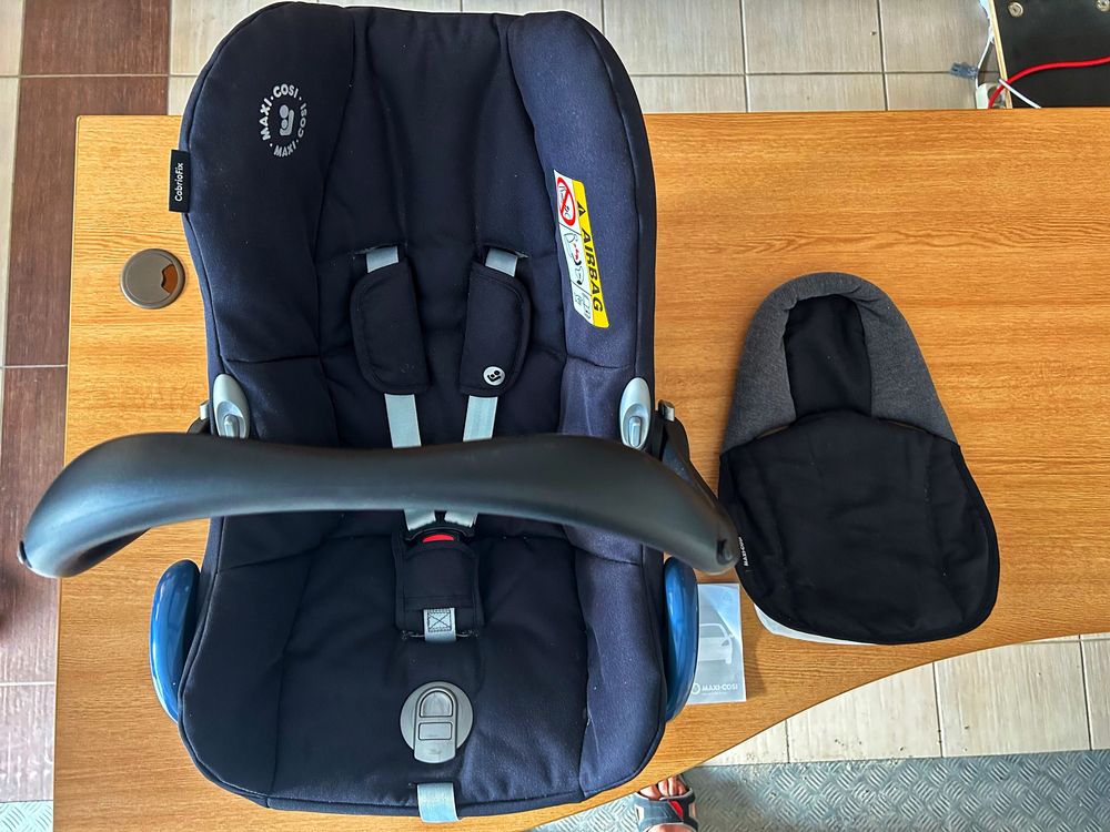 Столче за кола Maxi Cosi CabrioFix - 0-12кг