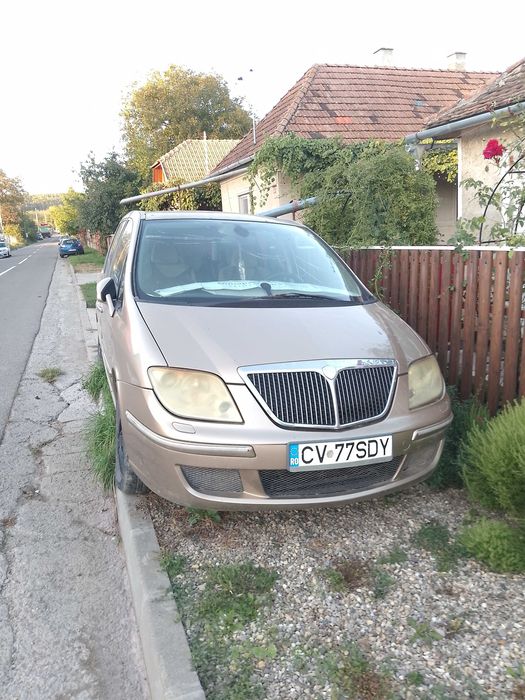 Lancia Phedra 2.0 tdi din 2003