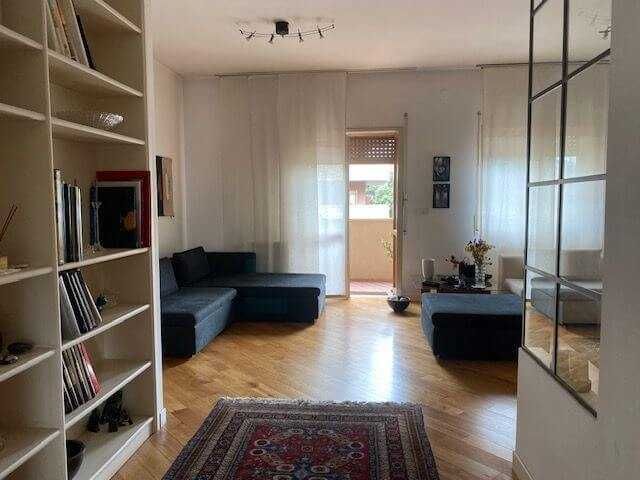 Дава се под наем Двустаен апартамент в София, Център - 54 кв.м за 408 € - Снимка #1