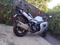 Motocicleta Triumph sprint GT 1050