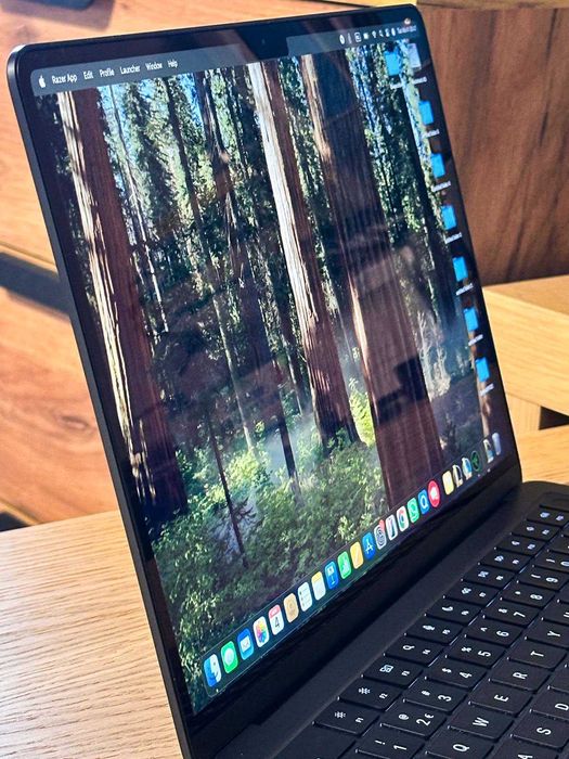 Oferta Black Friday Apple MacBook Air 13.6 inch M2 ca nou