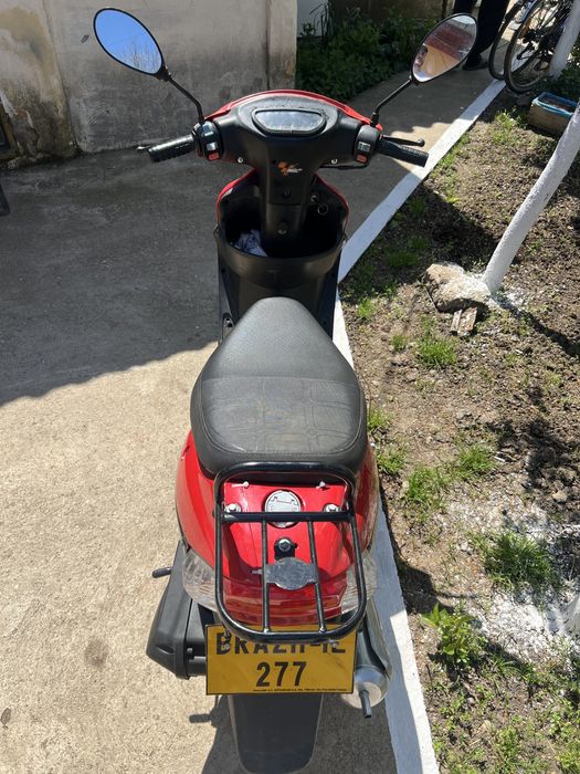 Moto Scuter cu acte la zi