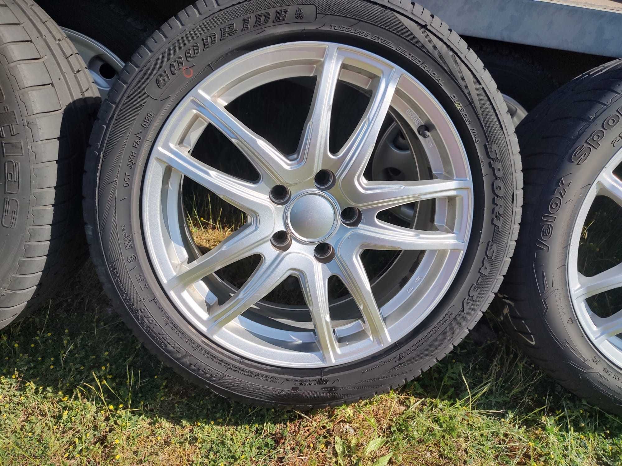 Лети джанти 17" 5х114,3 гуми 215/50/17