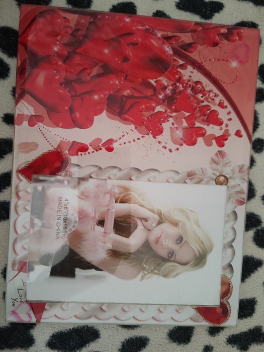 Продам рамку для фотографий