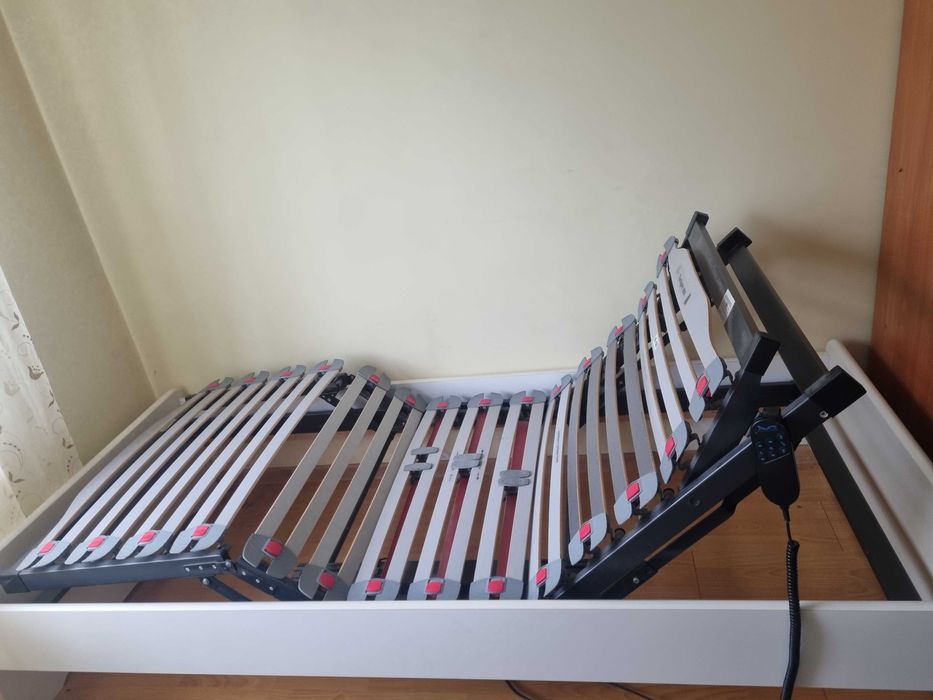 Pat medical electric cu saltea antiescara