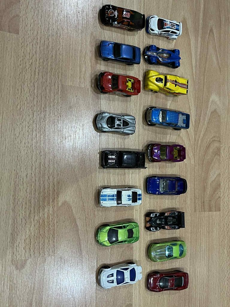 Hot wheels коли 20-30лв