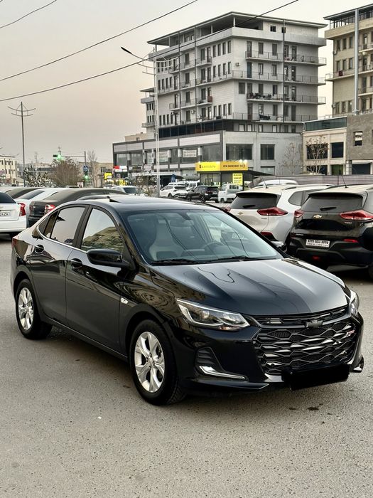 Onix Premier 6 pozitsiya sotiladi