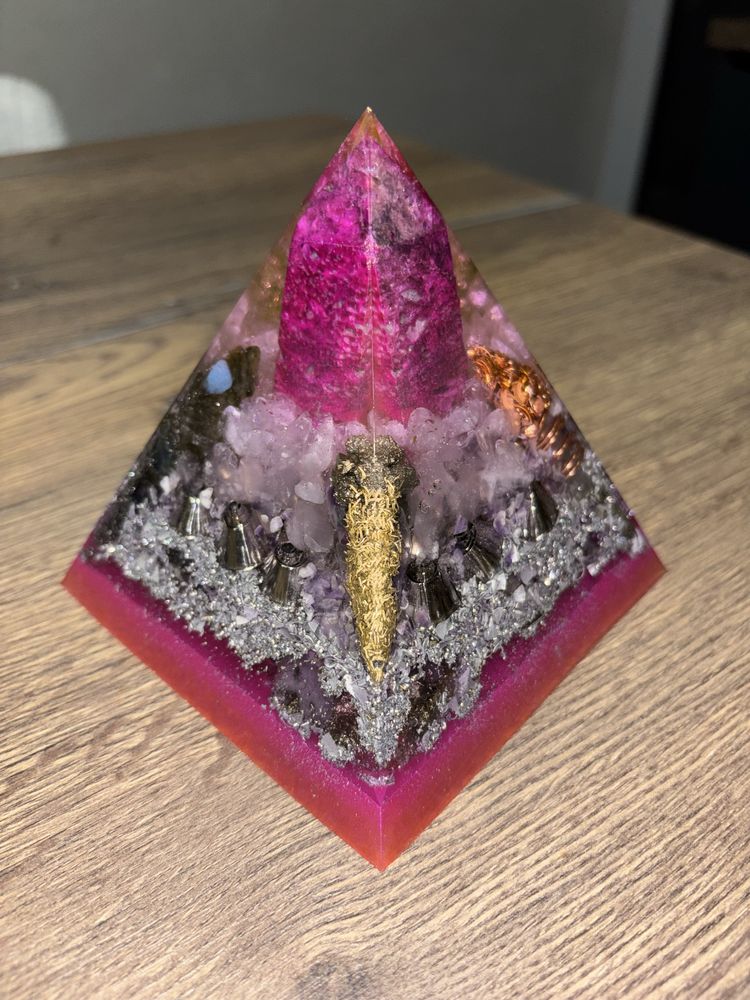 Piramide Orgonice handmade pentru Manifestare, Purificare, Meditatie