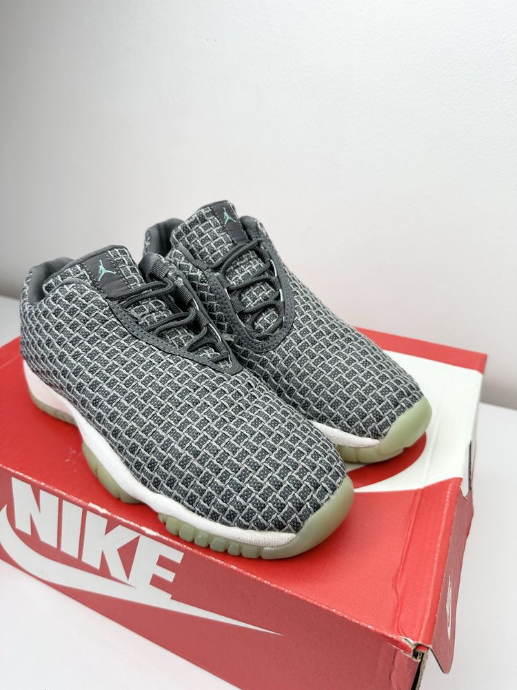 Air Jordan Future  (37) Маратонки