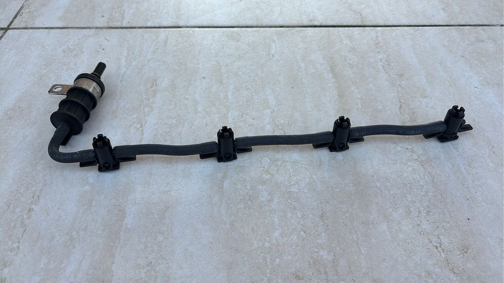 Rampă retur injectoare rensult 2.0 dci 150 cp