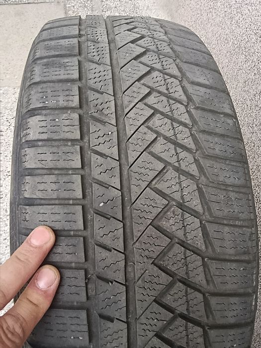 Продавадавам 2бр. гуми