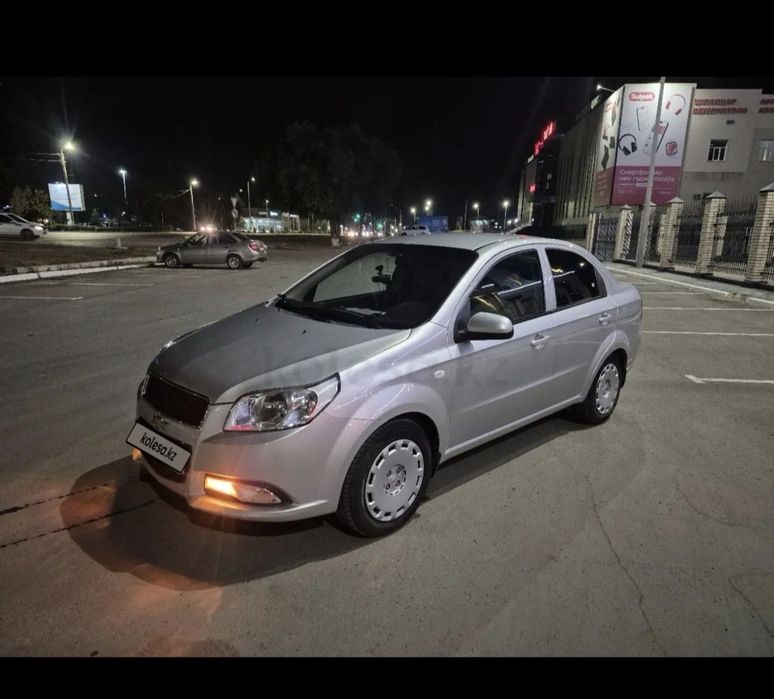 Продам Шевролет нексия срочно
Chevrolet Nexia
1)В отличном состоянии
2