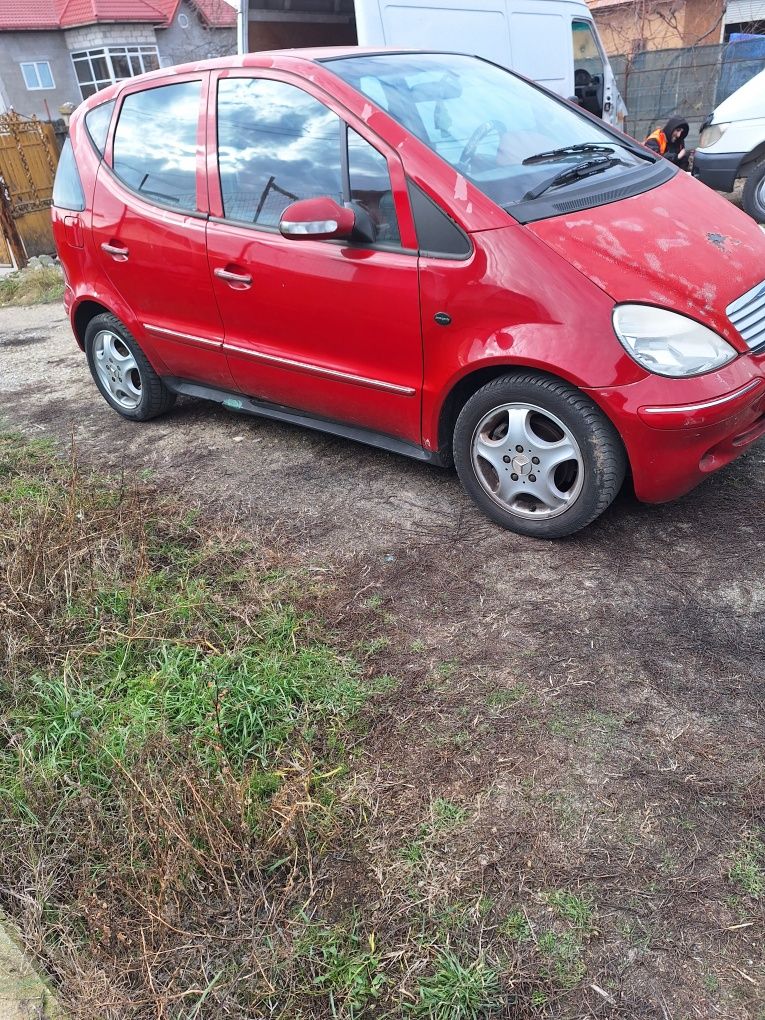 Vand mercedes a class s au pemtru dezmembrari