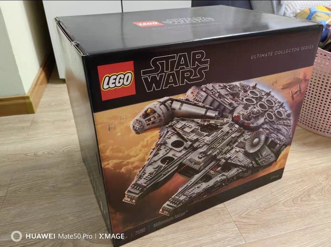LEGO: Сокол Тысячелетия 75192 Star Wars