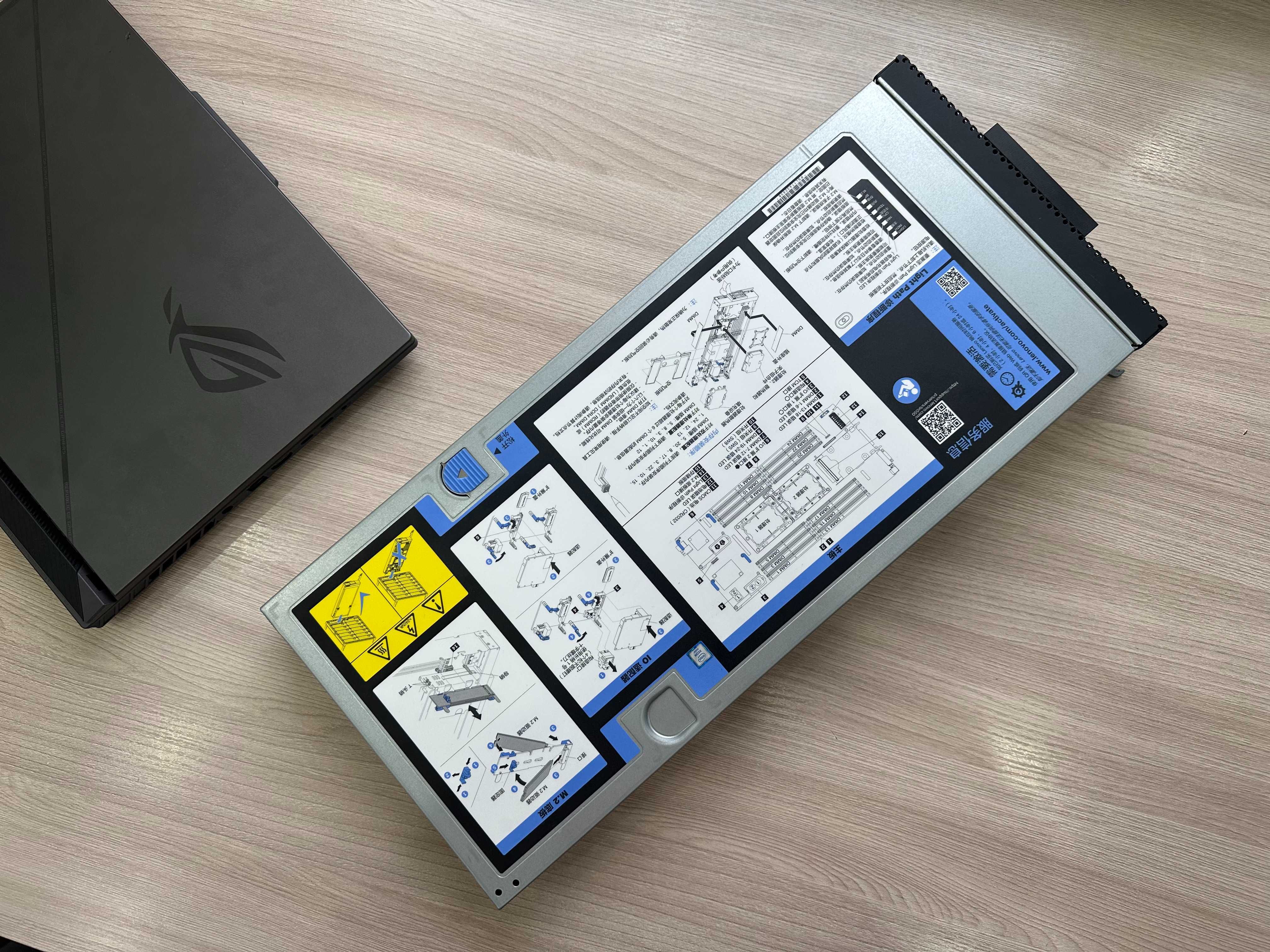 Продам отличный сервер ThinkSystem SN550 Blade Server