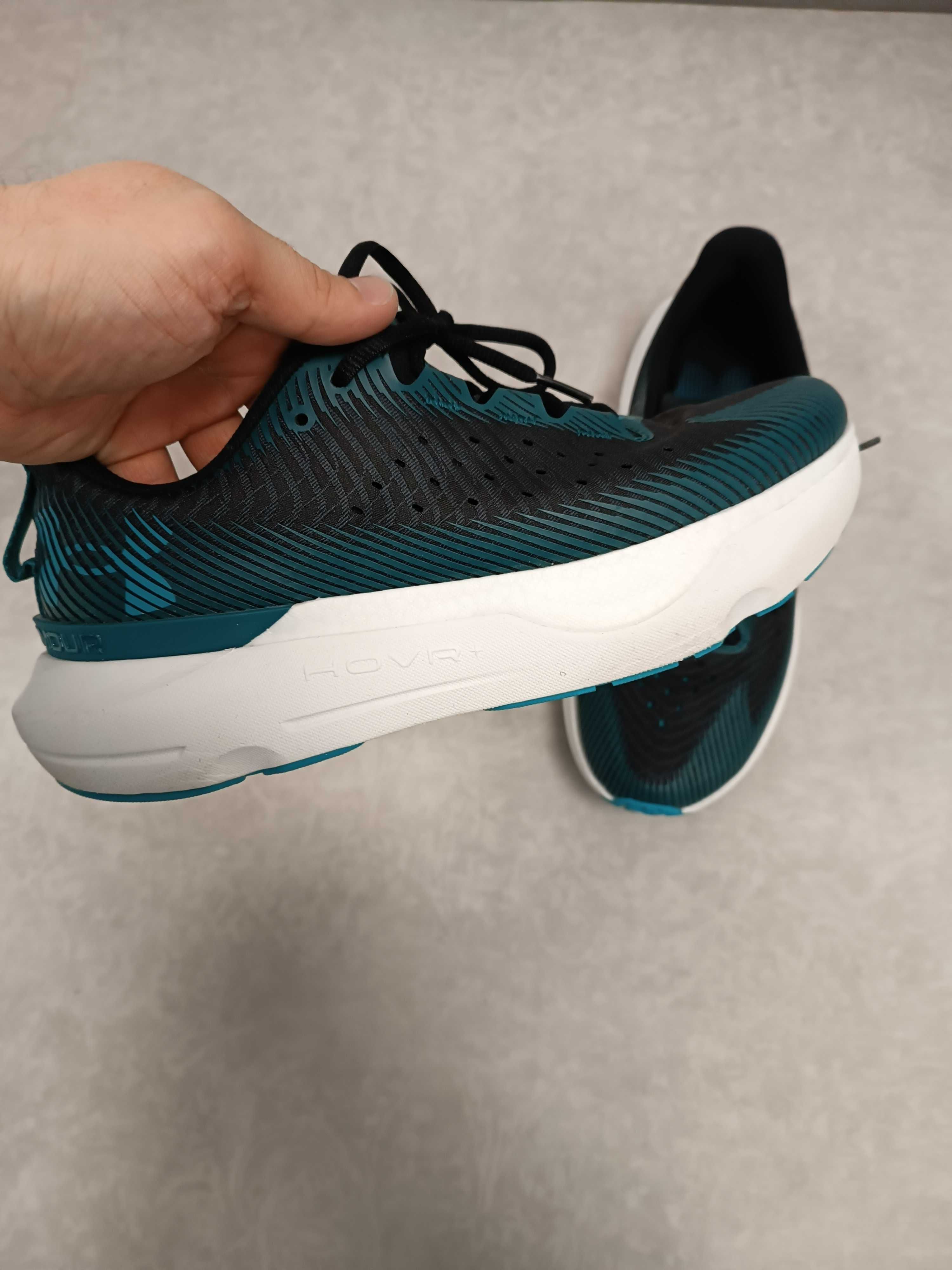 Under Armour Infinite Pro