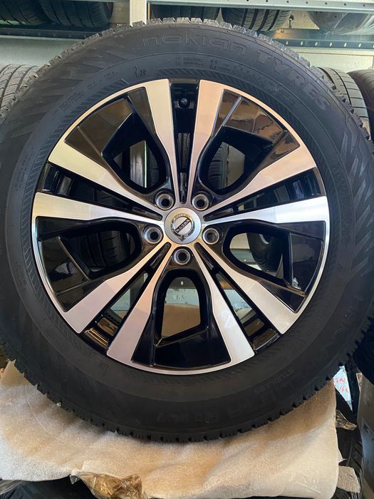 Roti de iarna originale Volvo 235/60R18 Nokian R5