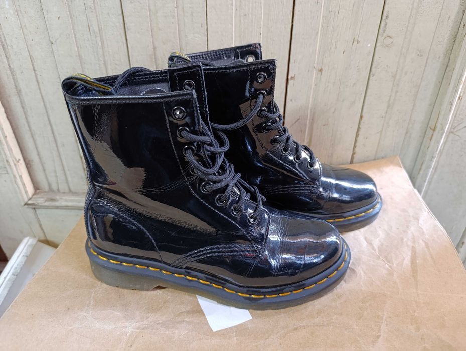 ''Dr. Martens 1460 W''оригинални боти 37 номер