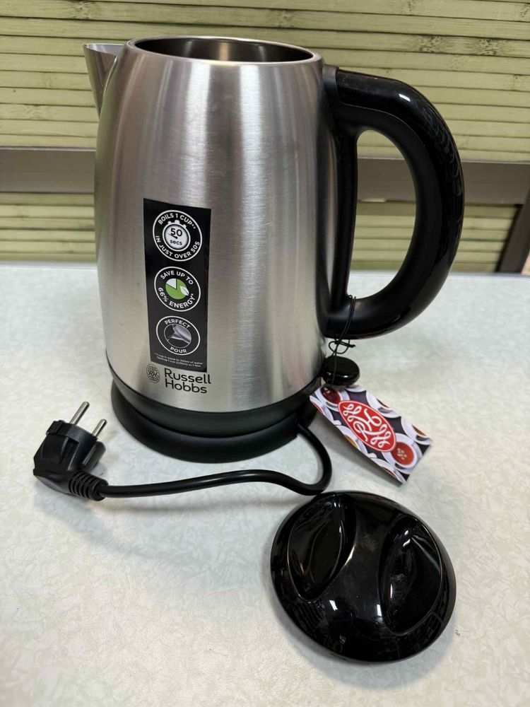 Електрическа кана Russell Hobbs