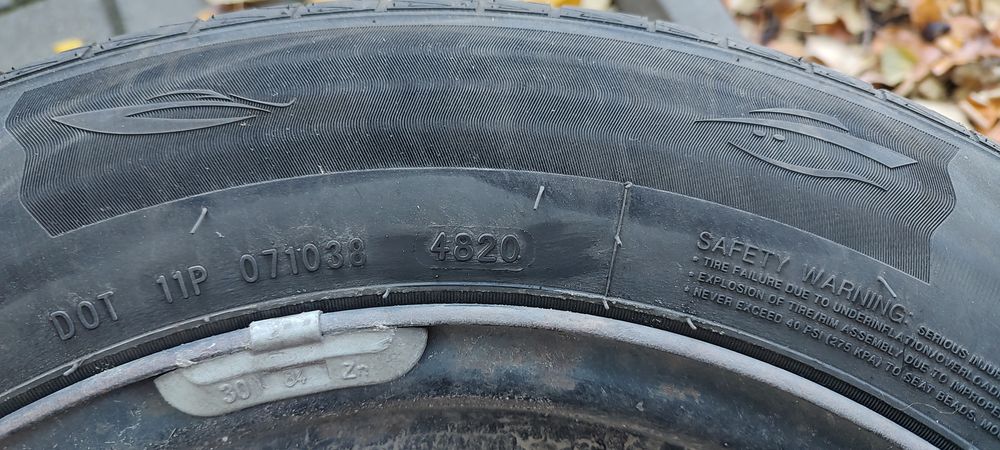 Летни гуми 195x65x15 с джанти 5х98х15 Пежо Ситроен Фиат