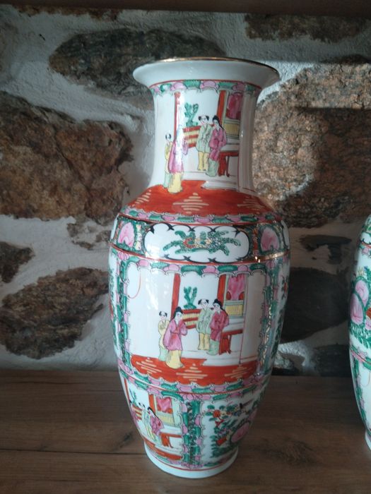 Продавам огромни антикварни Японски вази Сатцума