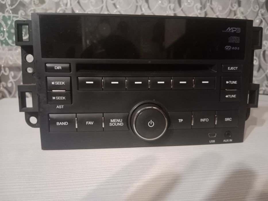 Продам магнитолу